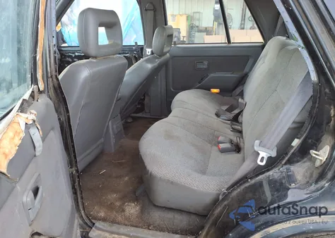 1997 Isuzu Rodeo Ls 3.2L/S 3.2L из США, поврежденный, VIN 4S2CM58V6V4340269